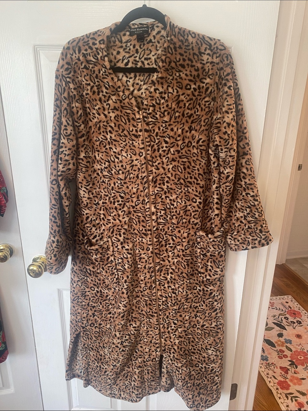 Miss Elaine Leopard Print Fleece Robe in Brown and Black